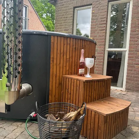 Feriehus Pure Wellness 121 Sauna&massage&hottub