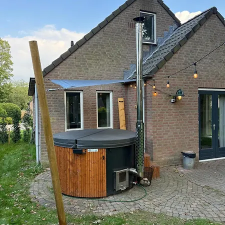 Pure Wellness 121 Sauna&massage&hottub Holiday home *