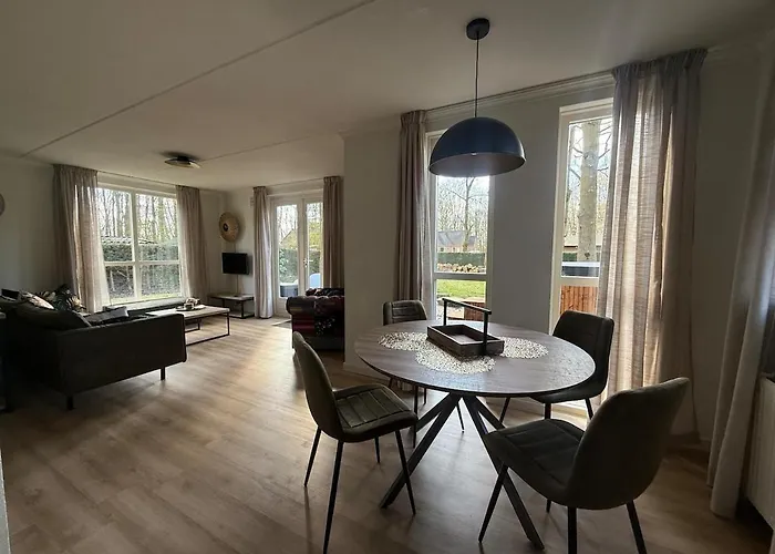 Pure Wellness 121 Sauna&massage&hottub Holiday home Ewijk