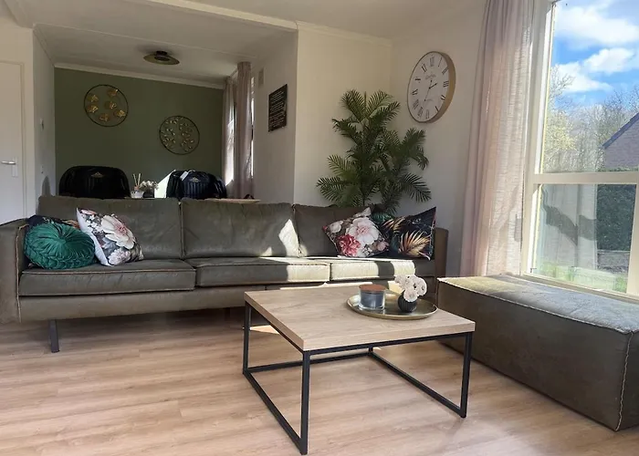 Pure Wellness 121 Sauna&massage&hottub