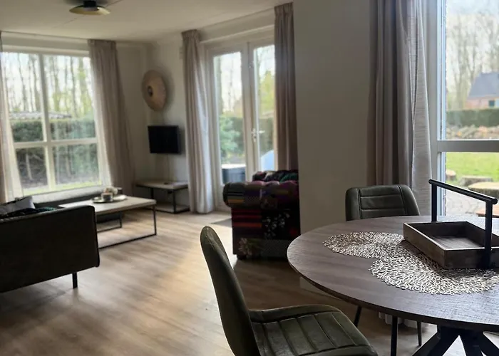 Ferienhaus Pure Wellness 121 Sauna Hottub&massage Ewijk