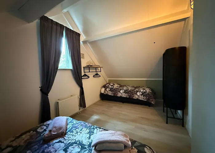 Pure Wellness 121 Sauna Hottub&massage *